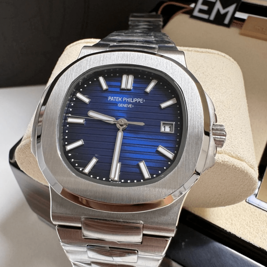 Patek Philippe Nautilus Blue Automatic 40 mm