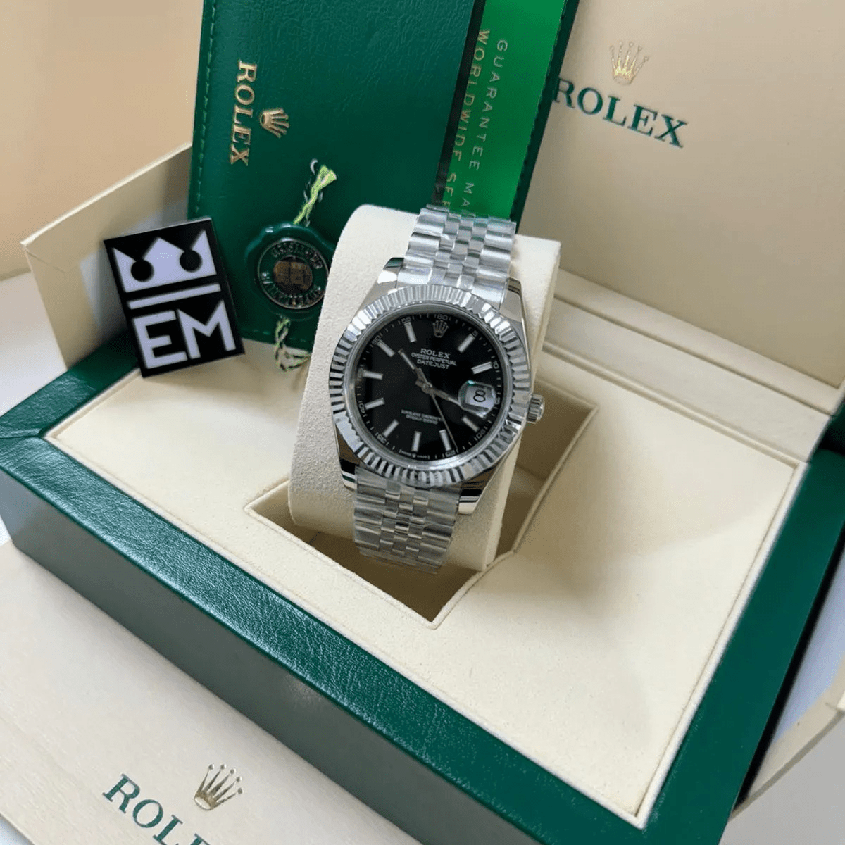 Rolex Datejust 41 – Black Dial